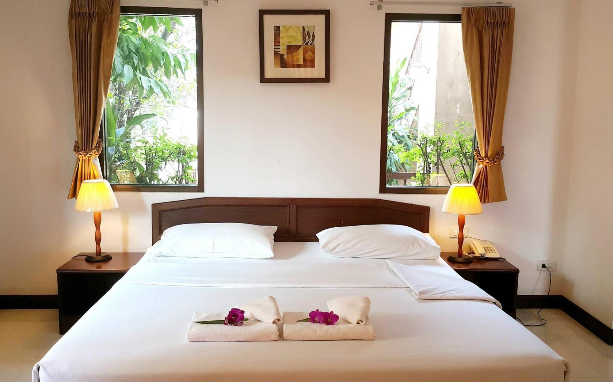 Areena Resort And Hotel Uttaradit Exterior foto